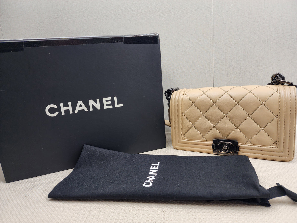 Chanel Beige Calfskin Wildstitch Old Medium Boy