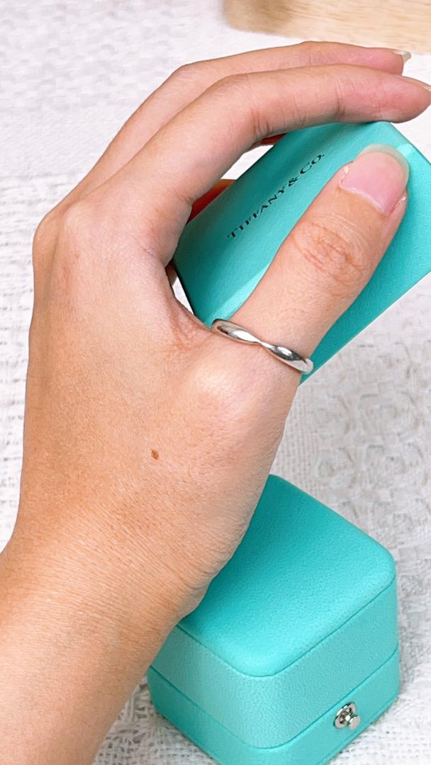 Tiffany & Co Platinum Harmony Ring