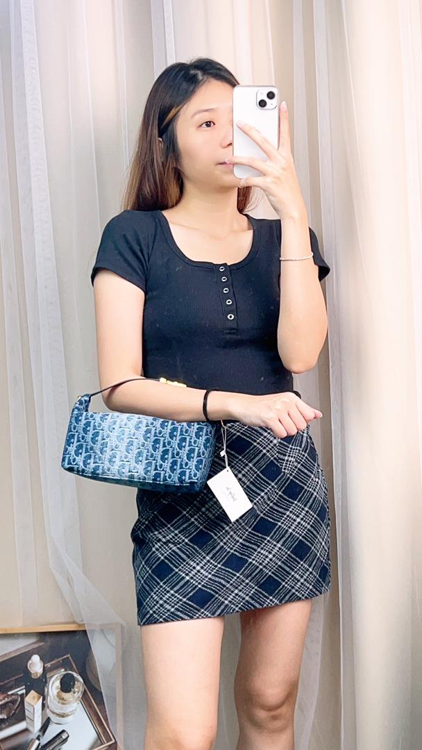 Medium D.iorTravel Nomad Pouch Blue Denim D-ior Oblique Jacquard