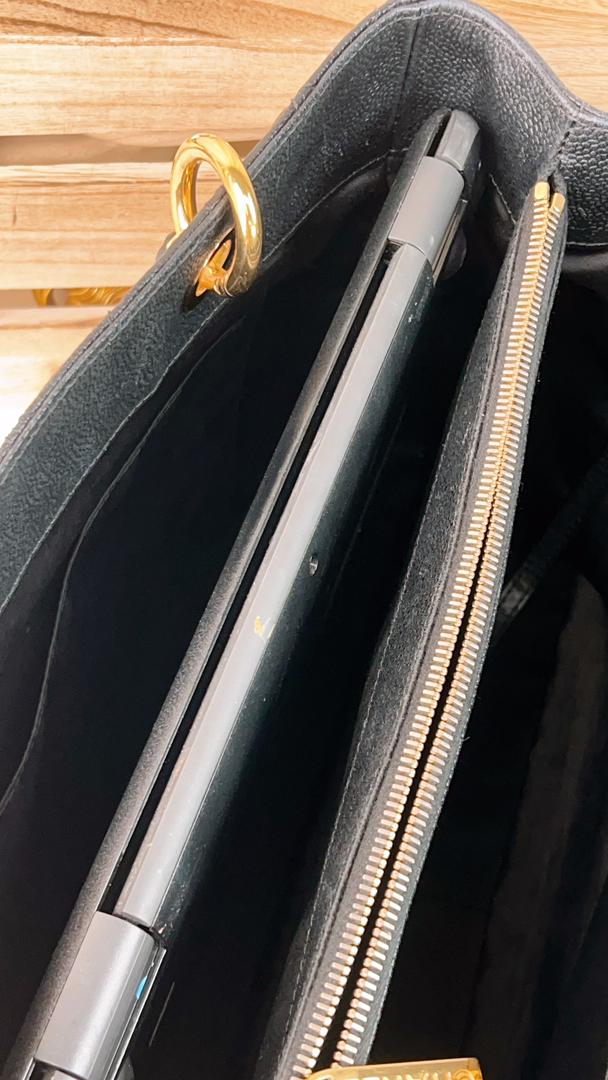 Chanel Black Caviar GST GHW