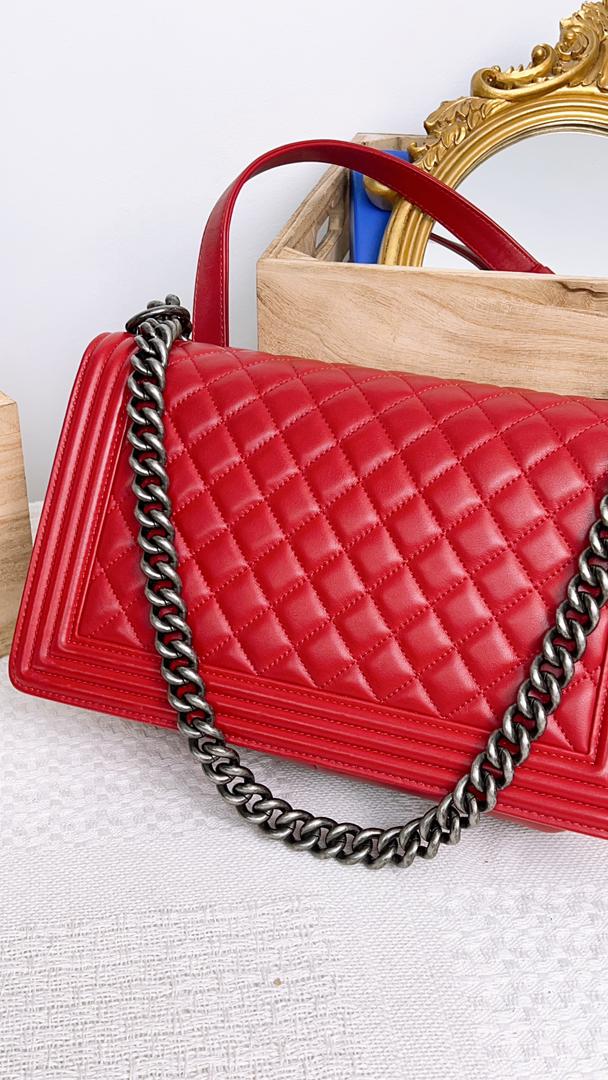 Chanel Red Lambskin New Medium Boy (RHW)