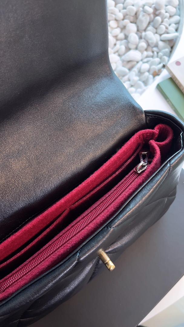 Chanel Black Lambskin Small 19 (GHW)