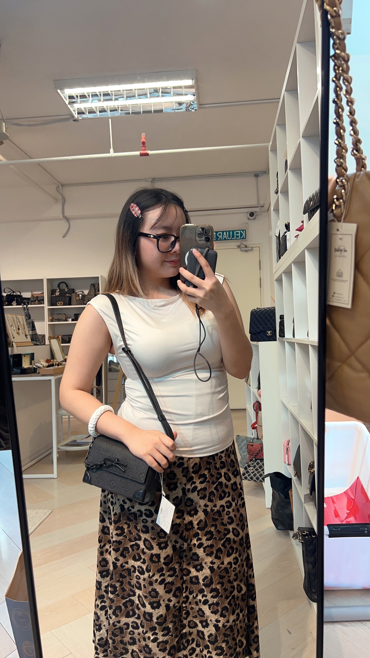 LV Monogram Taurillon Steamer Wearable Wallet