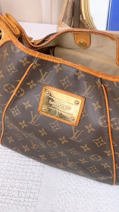 LV Monogram Galleria