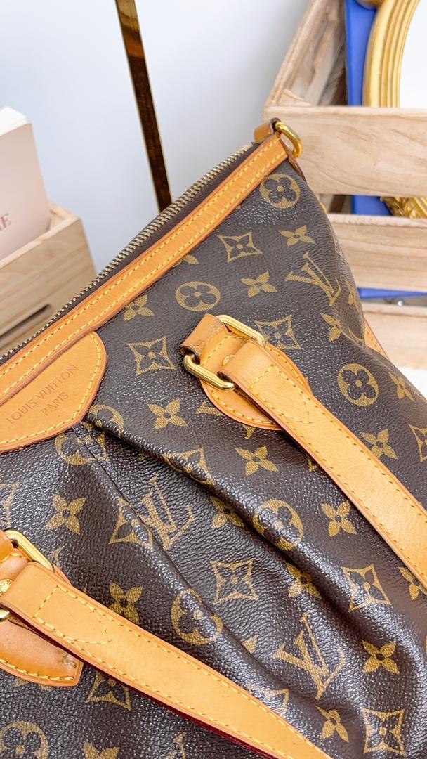 LV Monogram Palermo PM