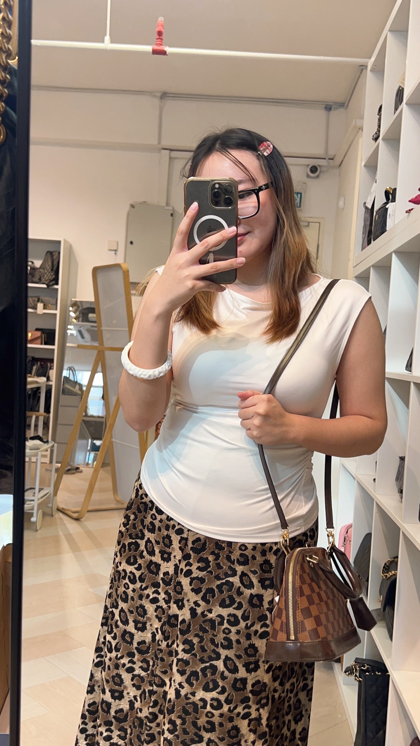 LV Damier Ebene Alma BB