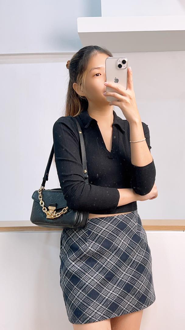 LV Black Monogram Empreinte Pochette Metis East West