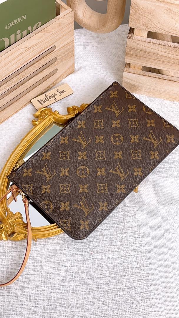 Louis Vuitton Monogram Wristlet Pouch