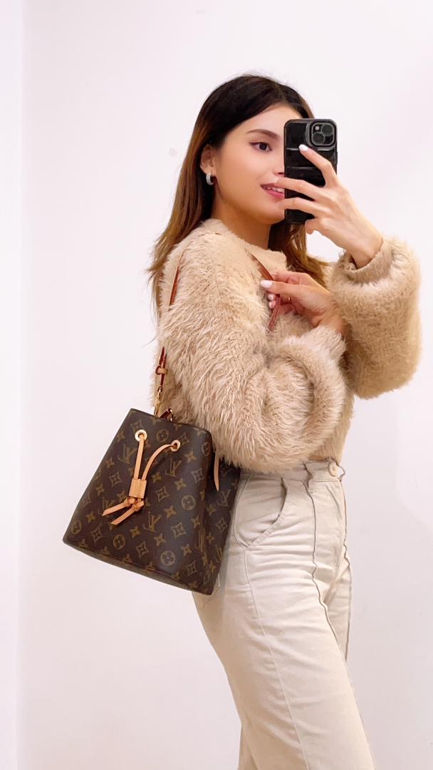 LV Monogram NeoNoe BB