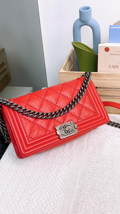 Chanel Red Calfskin Wild stitch Medium Boy RHW
