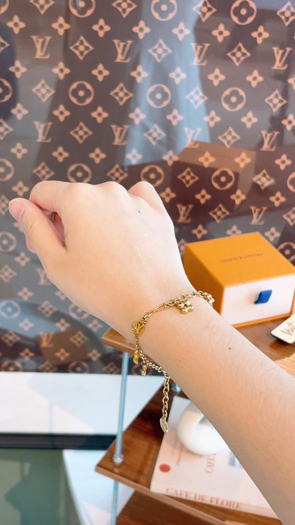 LV Gold Blooming Supple Bracelet
