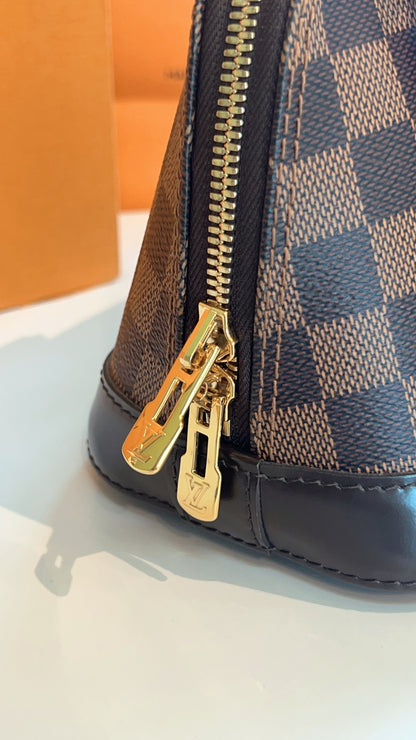 LV Damier Ebene Alma BB