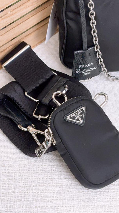 Prada Black Nylon Re-Edition 2005 3in1 Hobo (SHW)