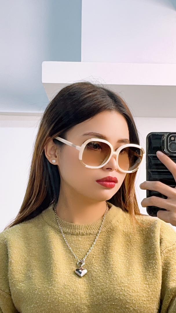 Chloe Ivory Sunglass