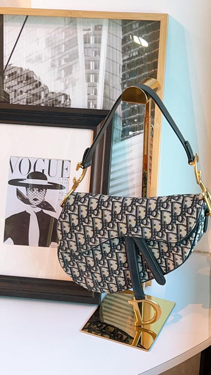 Dior Navy Oblique Medium Saddle w Strap