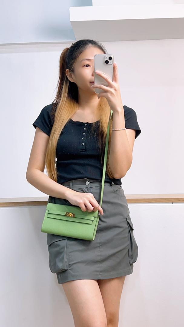 Hermes Vert Criquet Kelly To Go Wallet (Ghw)