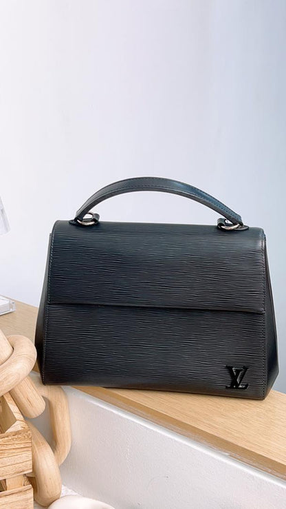 LV Epi Noir Cluny MM