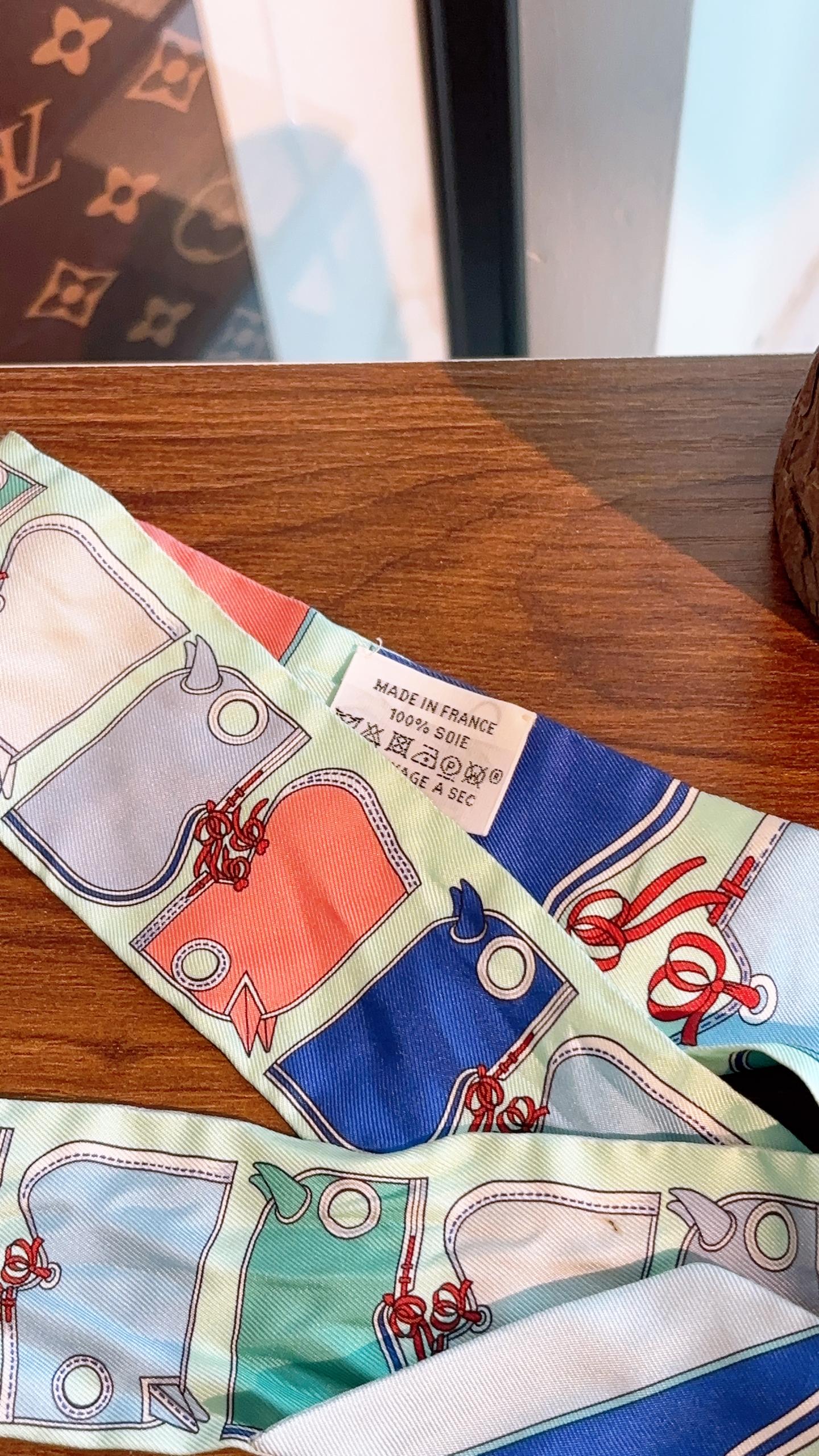 Hermes Blue Camails Twilly