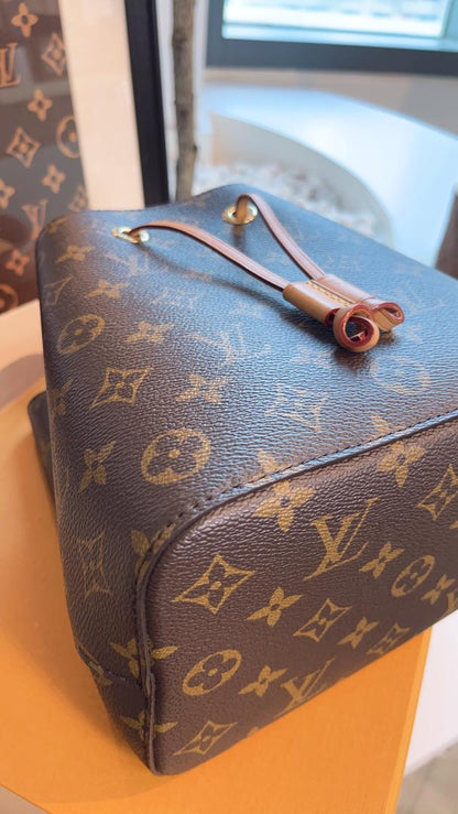 LV Monogram Neo Noe BB