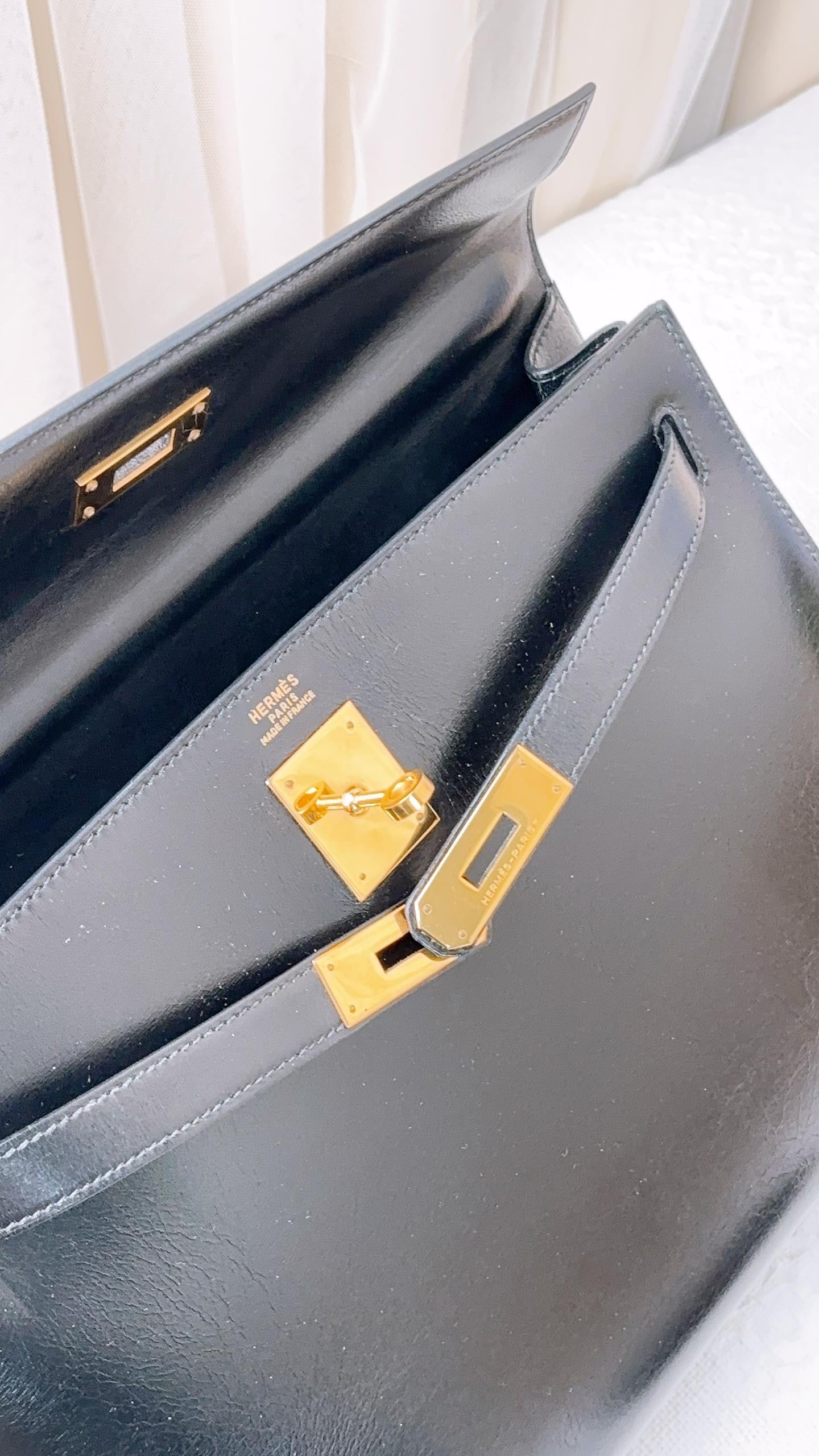 Hermes Black Box Kelly 32 (GHW)