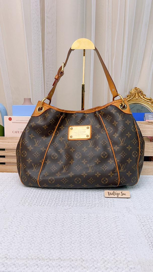 LV Monogram Galleria