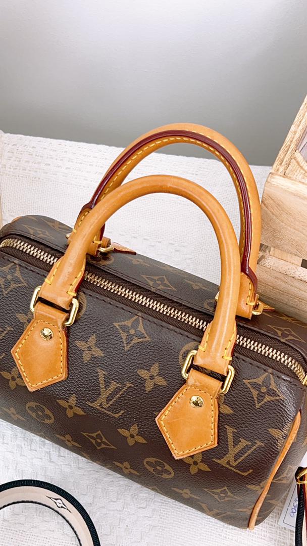 LV Monogram Speedy 20 w Black Strap