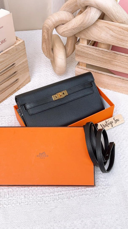 Hermes Noir Epsom Kelly To Go (GHW)