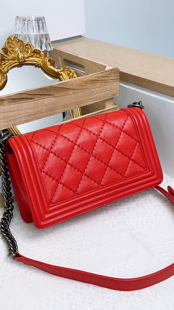 Chanel Red Calfskin Wild stitch Medium Boy RHW