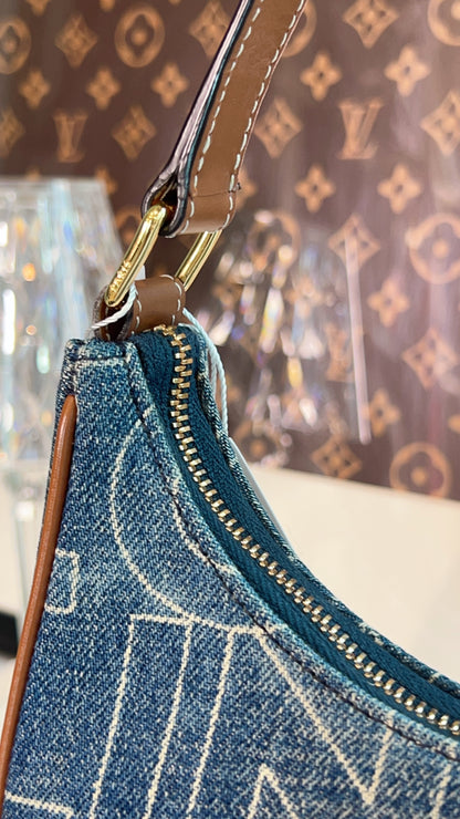 Celine Medium Denim Ava