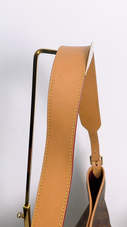 LV Monogram Carryall MM (no pouch)