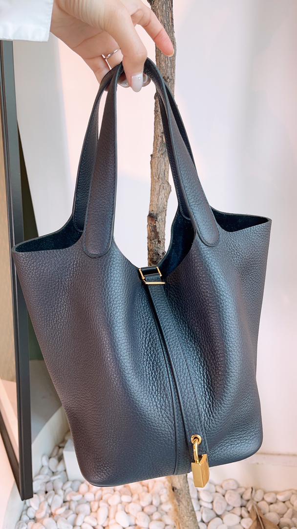 Hermes Bleau Nuit Picotin 22 (GHW)