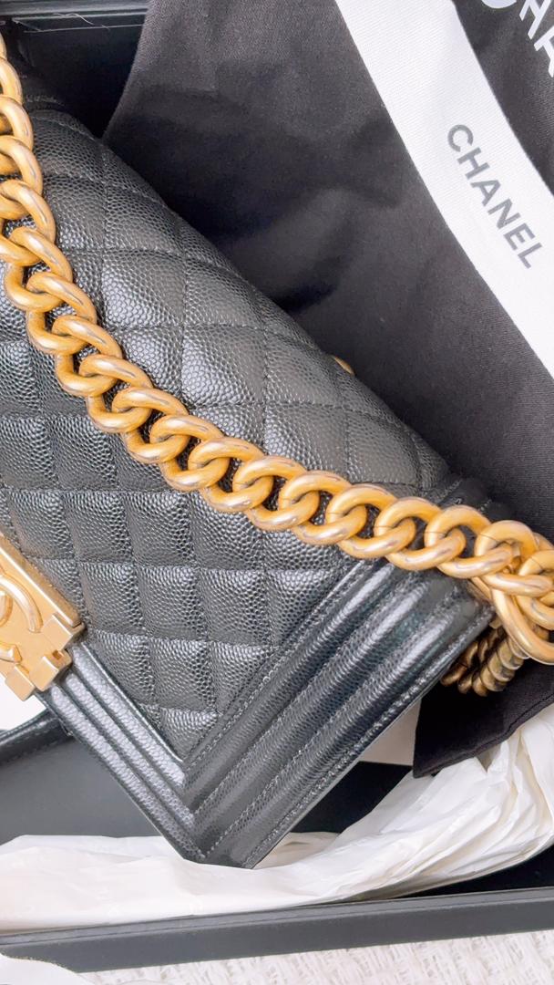 Chanel Black Caviar Small Boy (GHW)