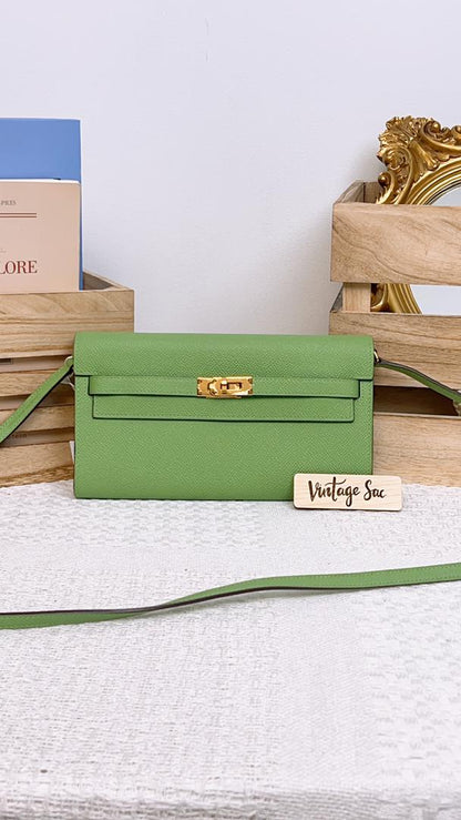 Hermes Vert Criquet Kelly To Go Wallet (Ghw)