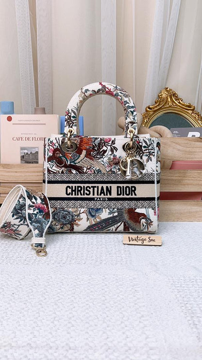 Dior Beige Embroidered Jardin d’hiver Medium D-Lite Bag (Ghw)