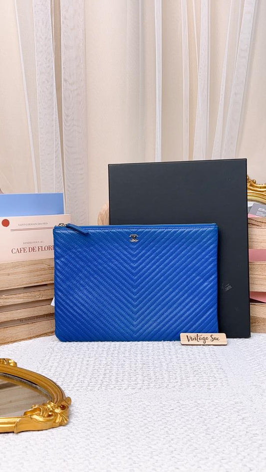 Chanel Blue Caviar Chevron Medium Ocase (SHW)