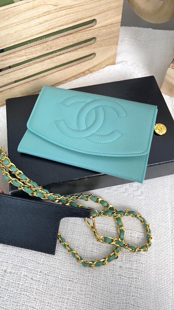 Chanel Green Caviar Vintage Small Flap Wallet