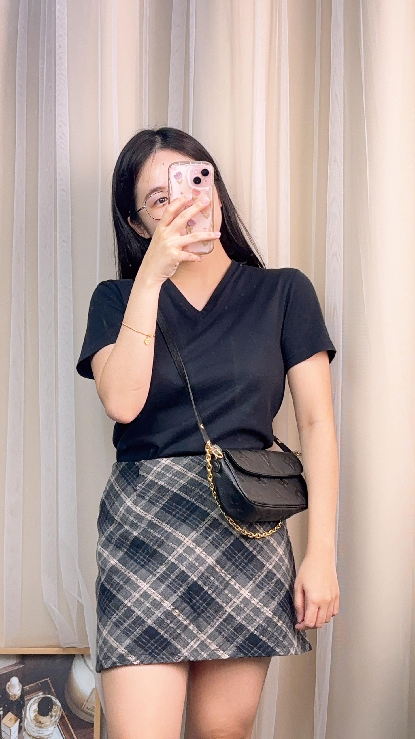 Louis Vuitton Black Empreinte Ivy WOC