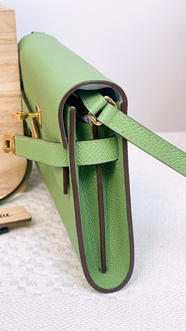 Hermes Vert Criquet Kelly To Go Wallet (Ghw)