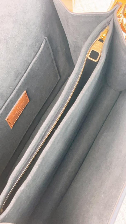 Louis Vuitton Reverse Monogram Dauphine MM