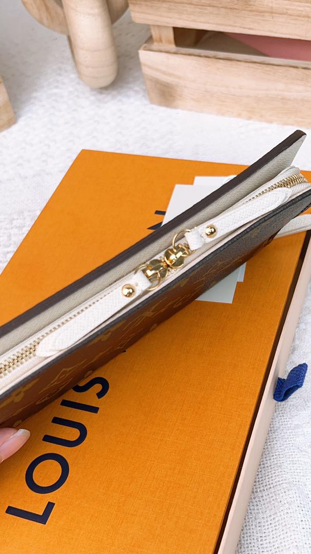 Louis Vuitton Monogram Insolit Wallet
