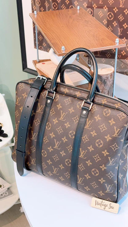 LV Monogram Porte-Documents Voyage PM