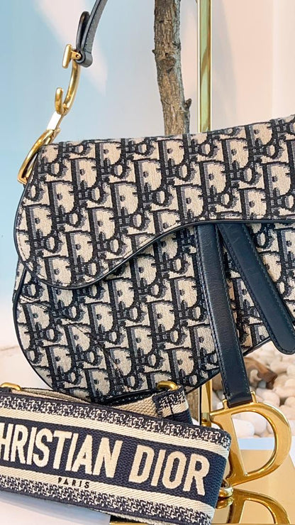 Dior Navy Oblique Medium Saddle w Strap
