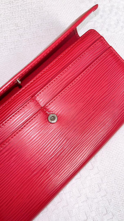 LV Red Epi Sarah Wallet