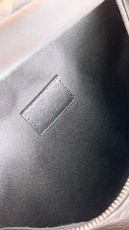 LV Monogram Eclipse Discovery Bumbag PM