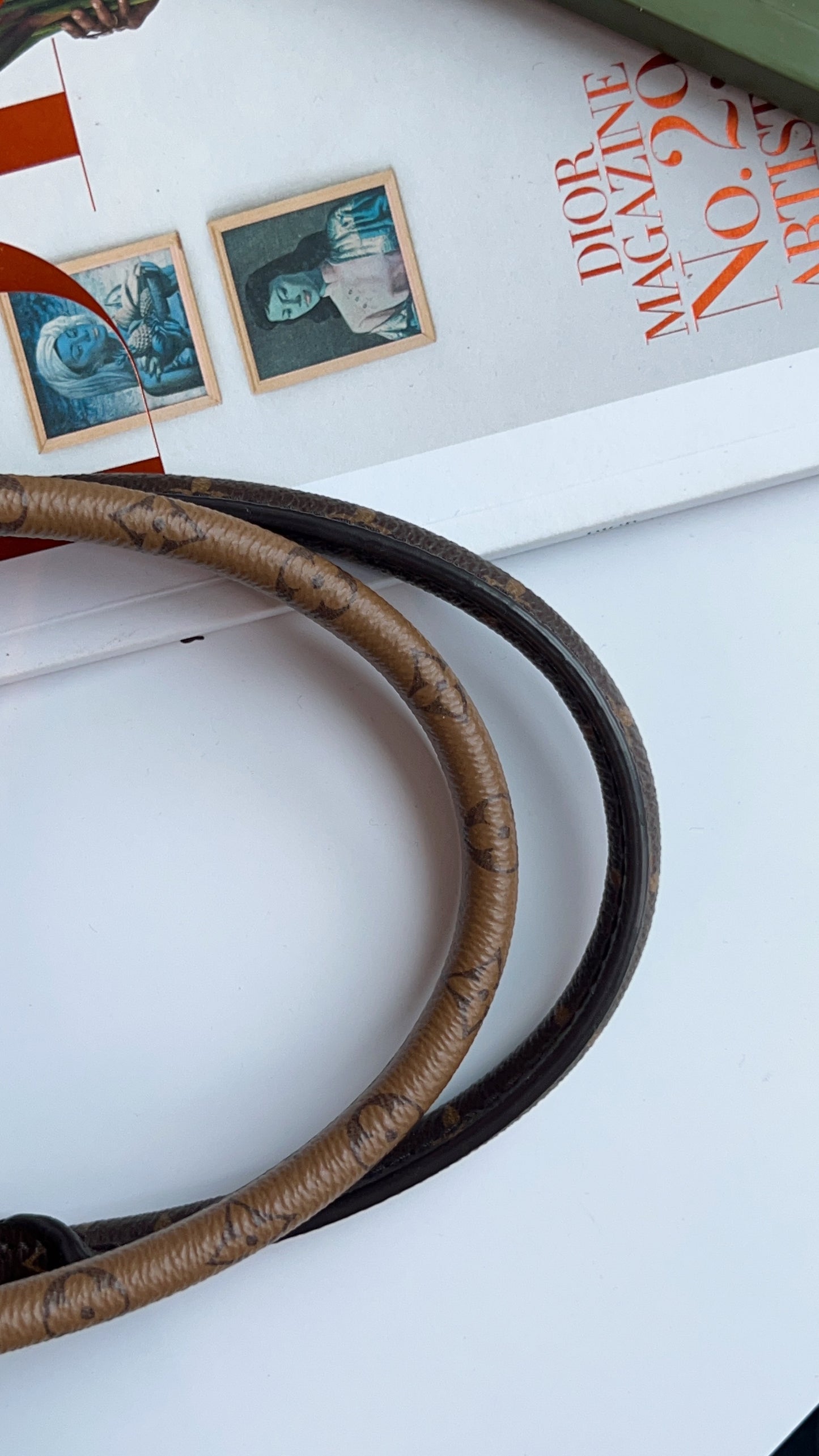 LV Monogram Reverse On The Go MM