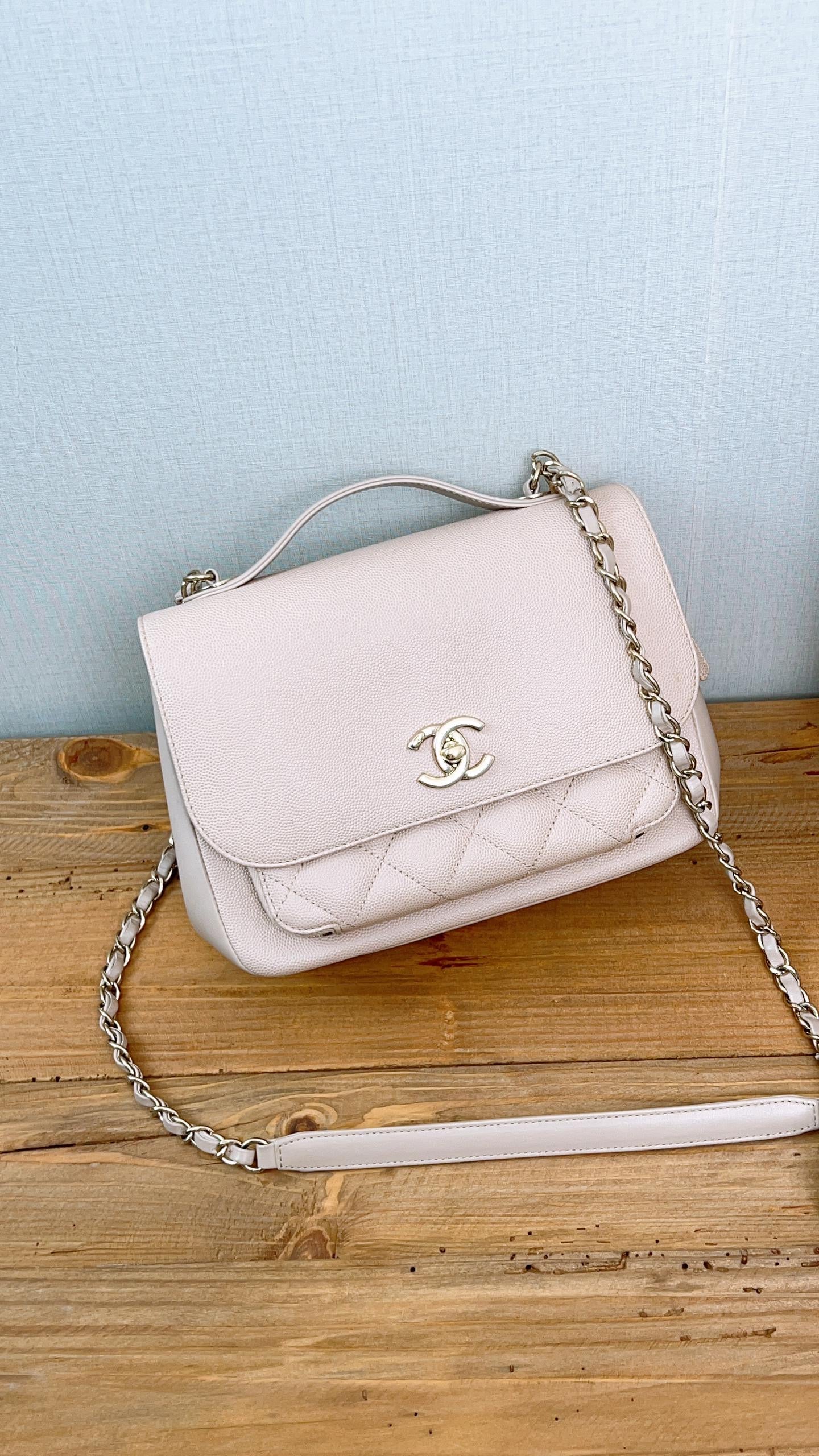 Chanel Pink Caviar Small Business Affinity Ghw