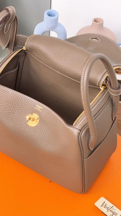 Hermes Etoupe Clemence Lindy 26 (GHW)
