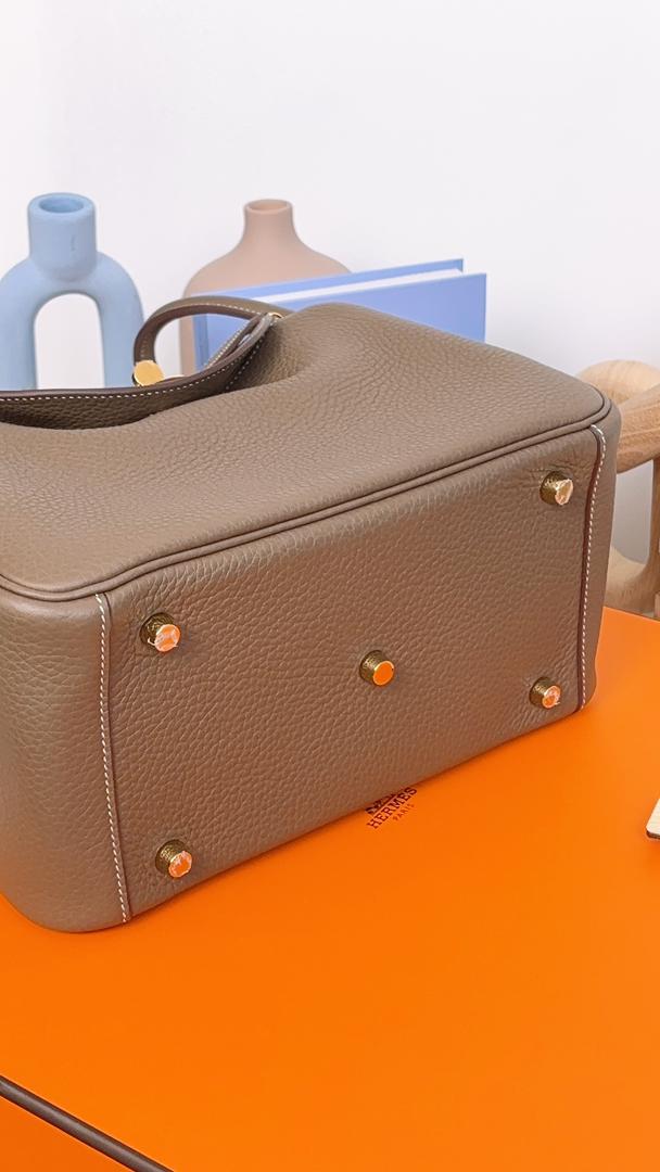 Hermes Etoupe Clemence Lindy 26 (GHW)