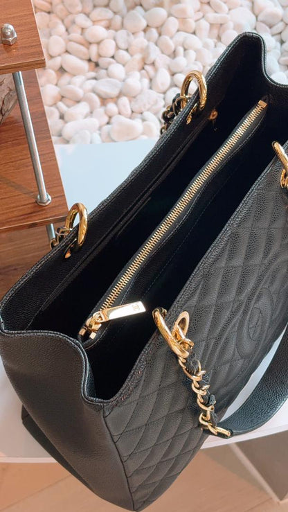 Chanel Black Caviar GST (GHW)