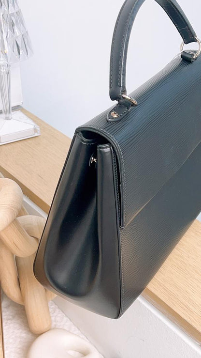 LV Epi Noir Cluny MM